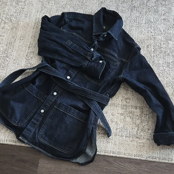 Banana Republic Belted Denim Jacket Size M - Picture 6 of 6
